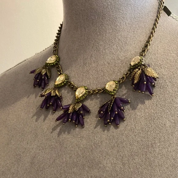 Anthropologie Gorgeous Statement necklace - Picture 1 of 6